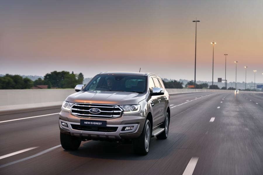  Ford Everest Limited 2019 года  (ZA) (фото 7 из 40)